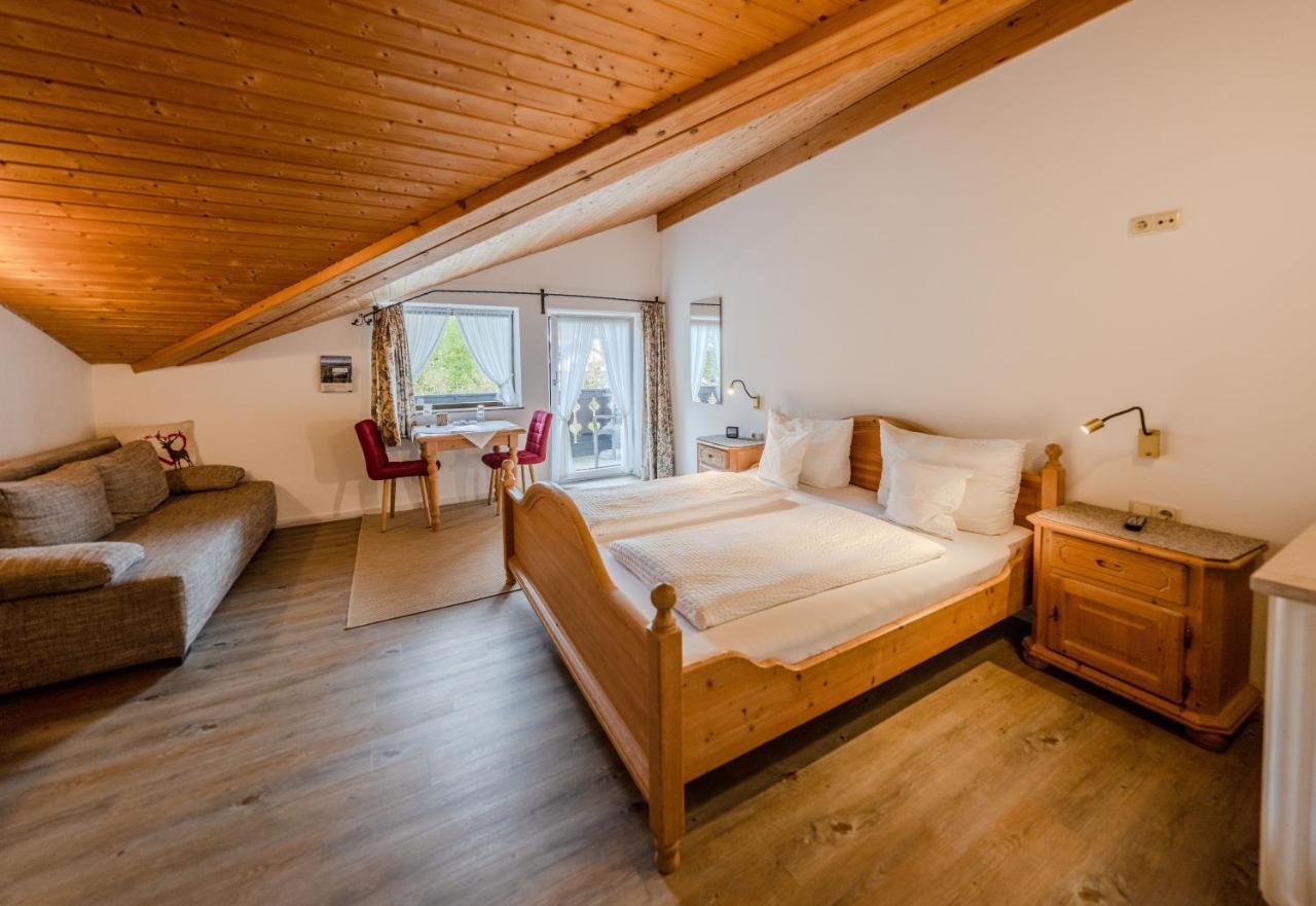 Gaestehaus Doering Mittenwald Exterior foto