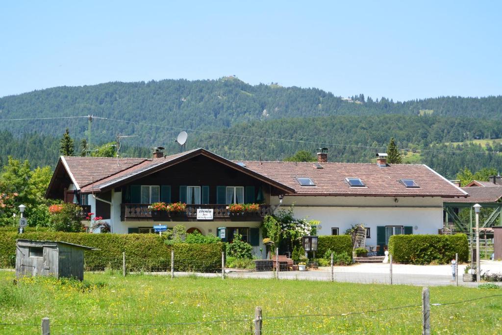 Gaestehaus Doering Mittenwald Exterior foto